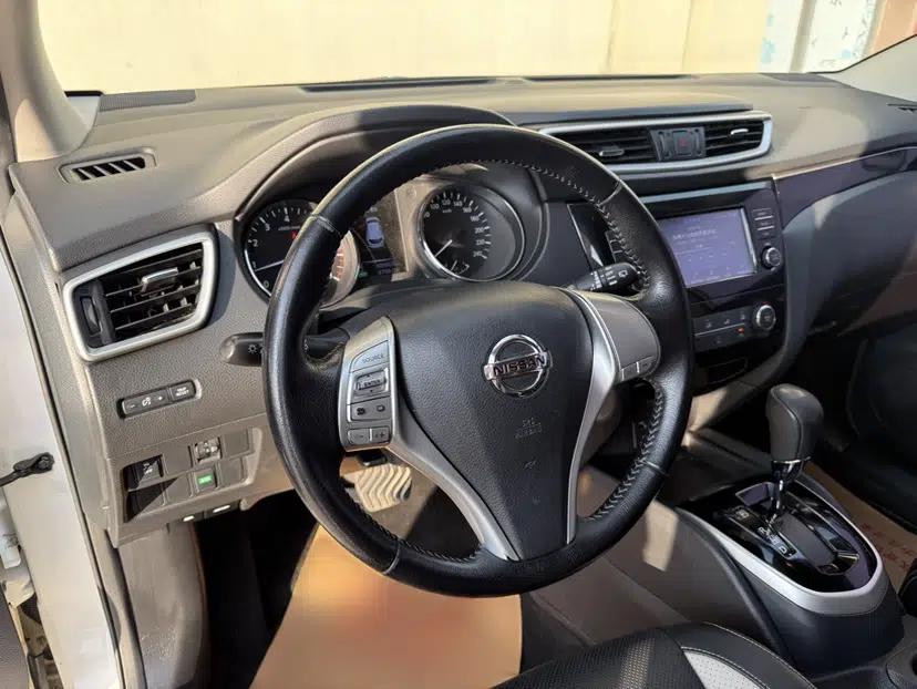 Nissan Qashqai 2017 2.0L CVT Smart Enjoyment Version China V Standard — миниатюра 10