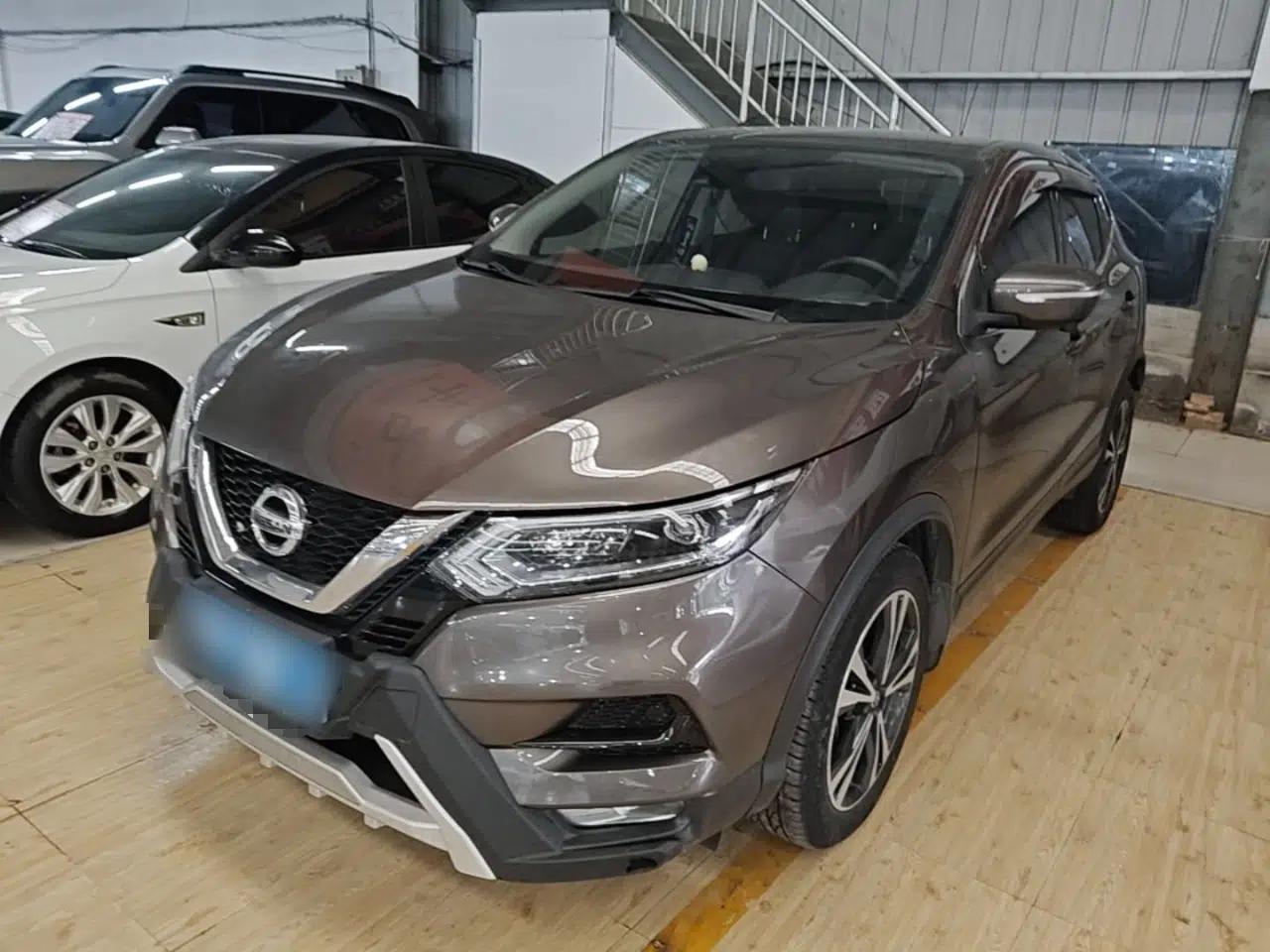 Nissan Qashqai 2019 2.0L CVT Luxury Edition — миниатюра 1