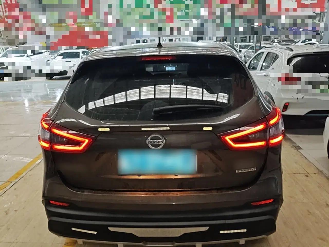 Nissan Qashqai 2019 2.0L CVT Luxury Edition — миниатюра 5