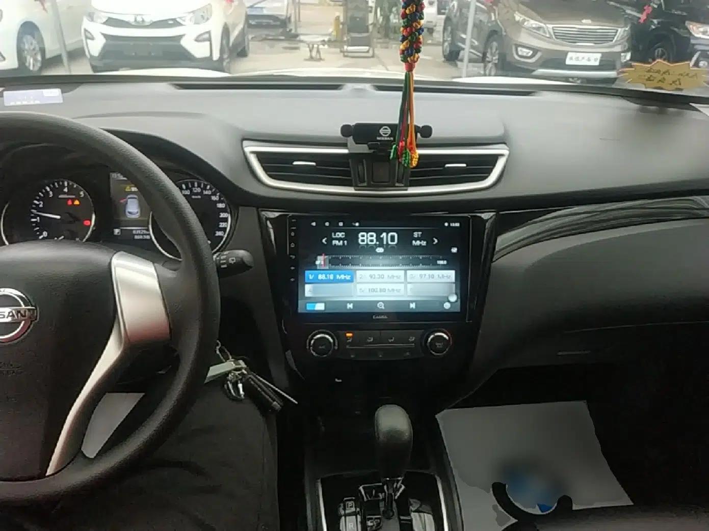 Nissan Qashqai 2016 2.0L CVT Elite Edition — миниатюра 13