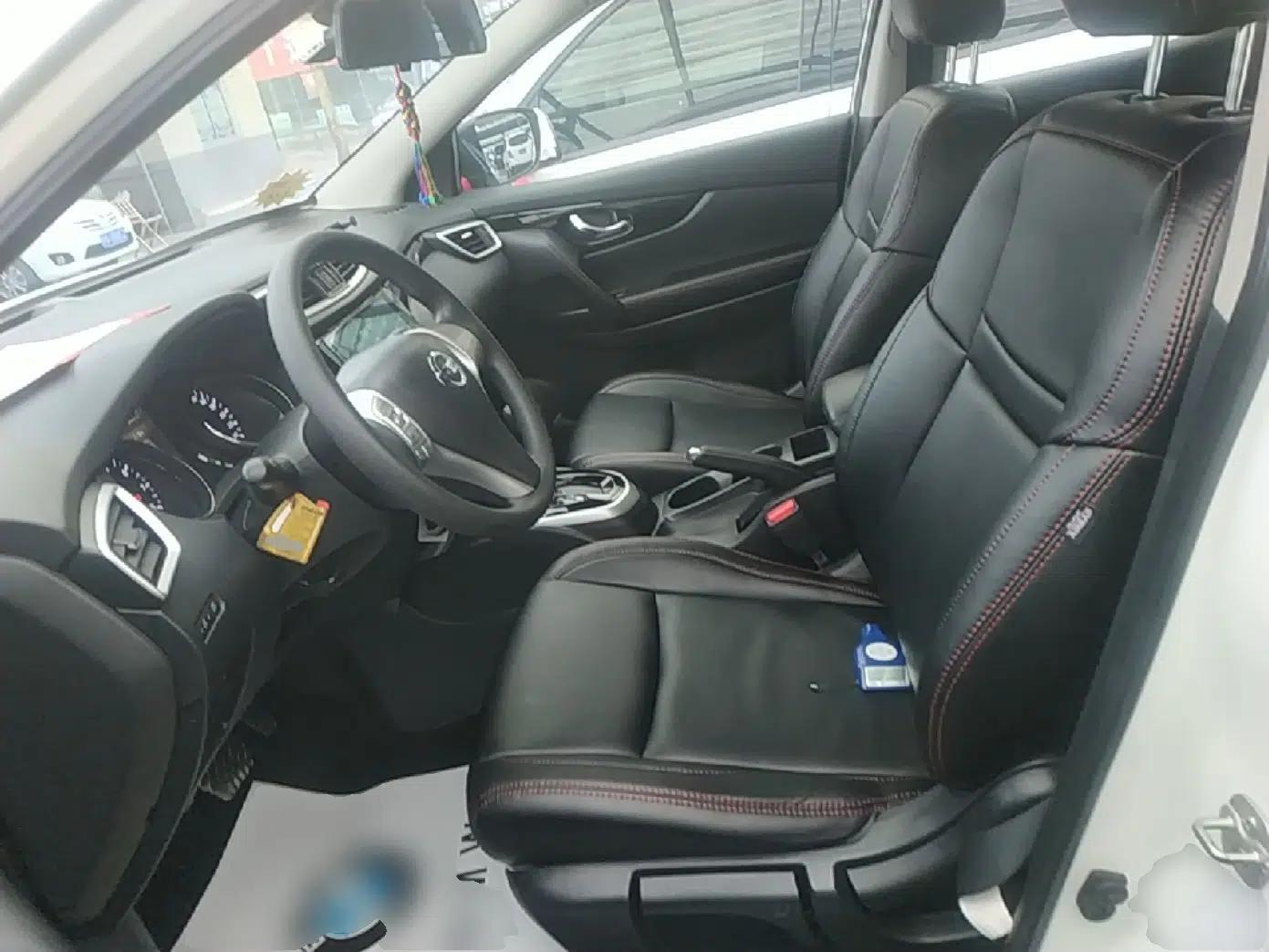 Nissan Qashqai 2016 2.0L CVT Elite Edition — миниатюра 18