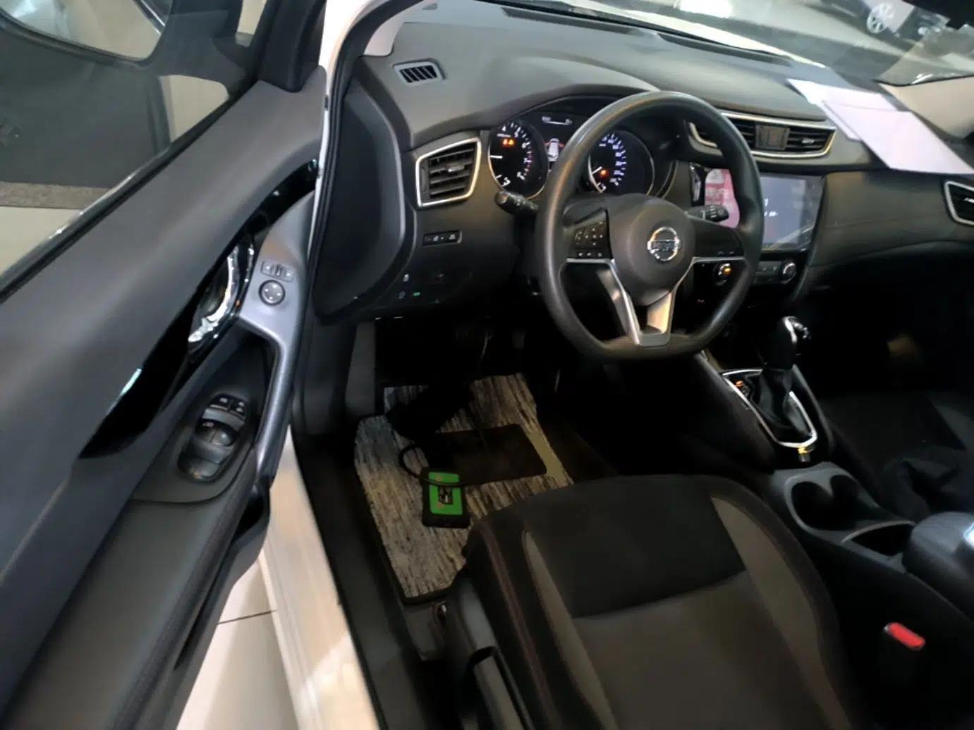 Nissan Qashqai 2019 2.0L CVT Smart Enjoyment Version — миниатюра 18