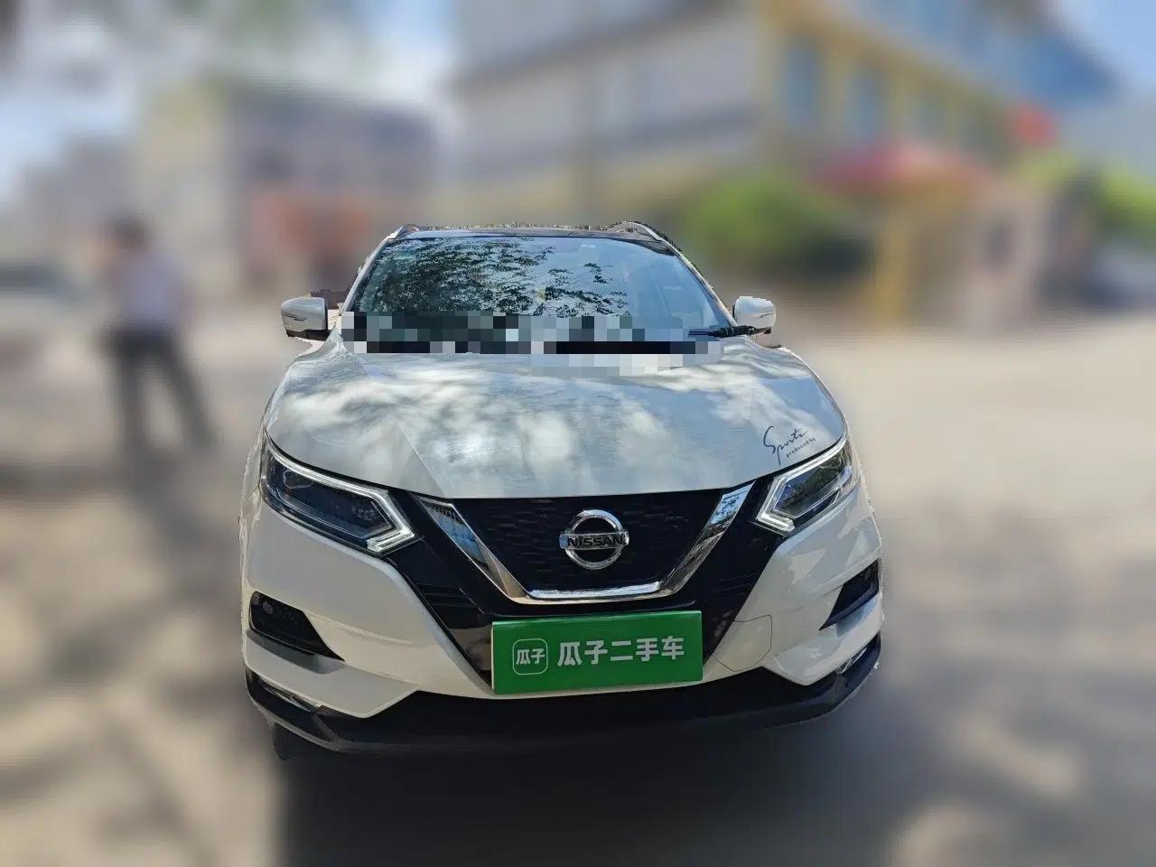 Nissan Qashqai 2019 2.0L CVT Luxury Edition — миниатюра 2