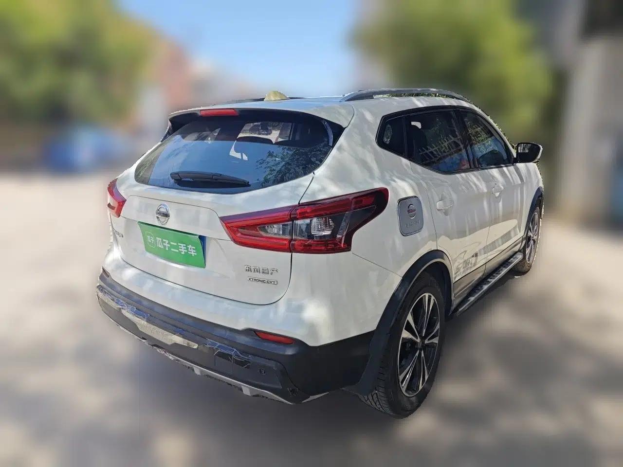 Nissan Qashqai 2019 2.0L CVT Luxury Edition — миниатюра 6