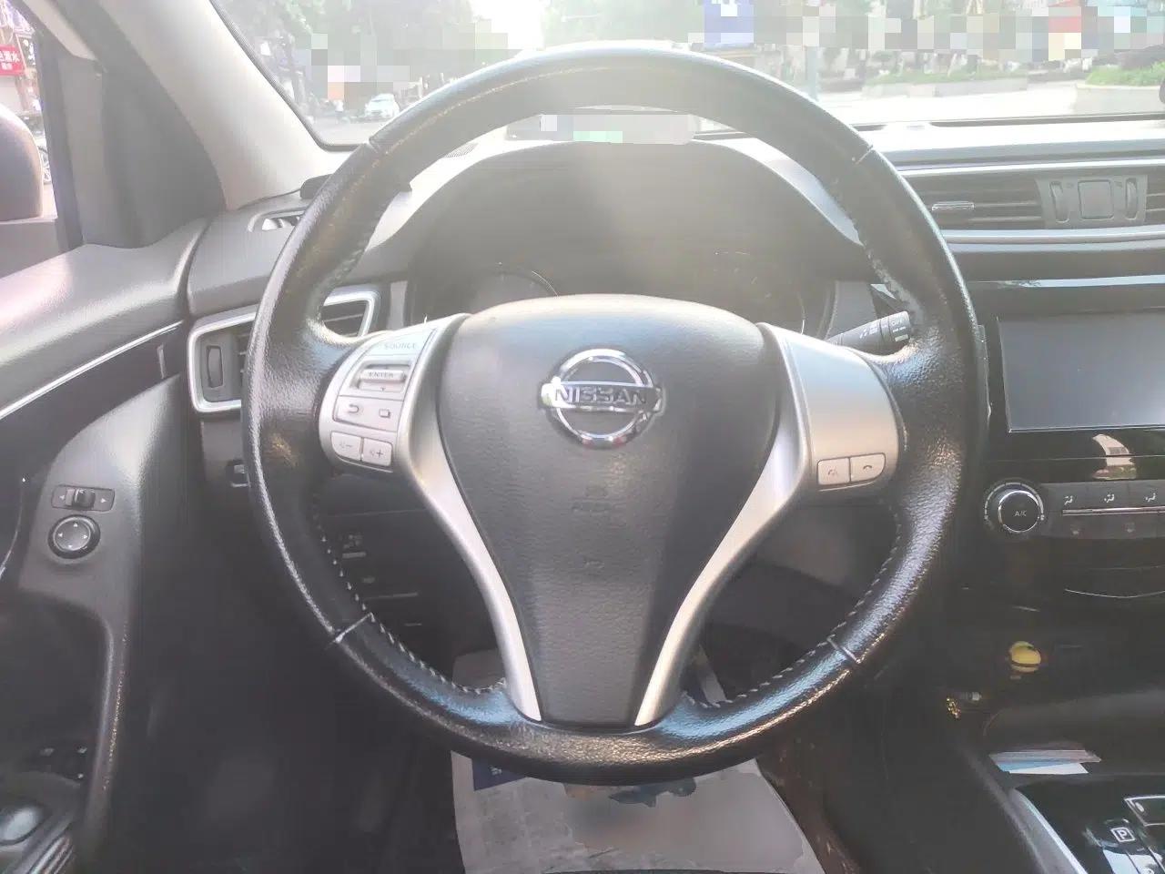 Nissan Qashqai 2017 2.0L CVT Smart Enjoyment Version China V Standard — миниатюра 11