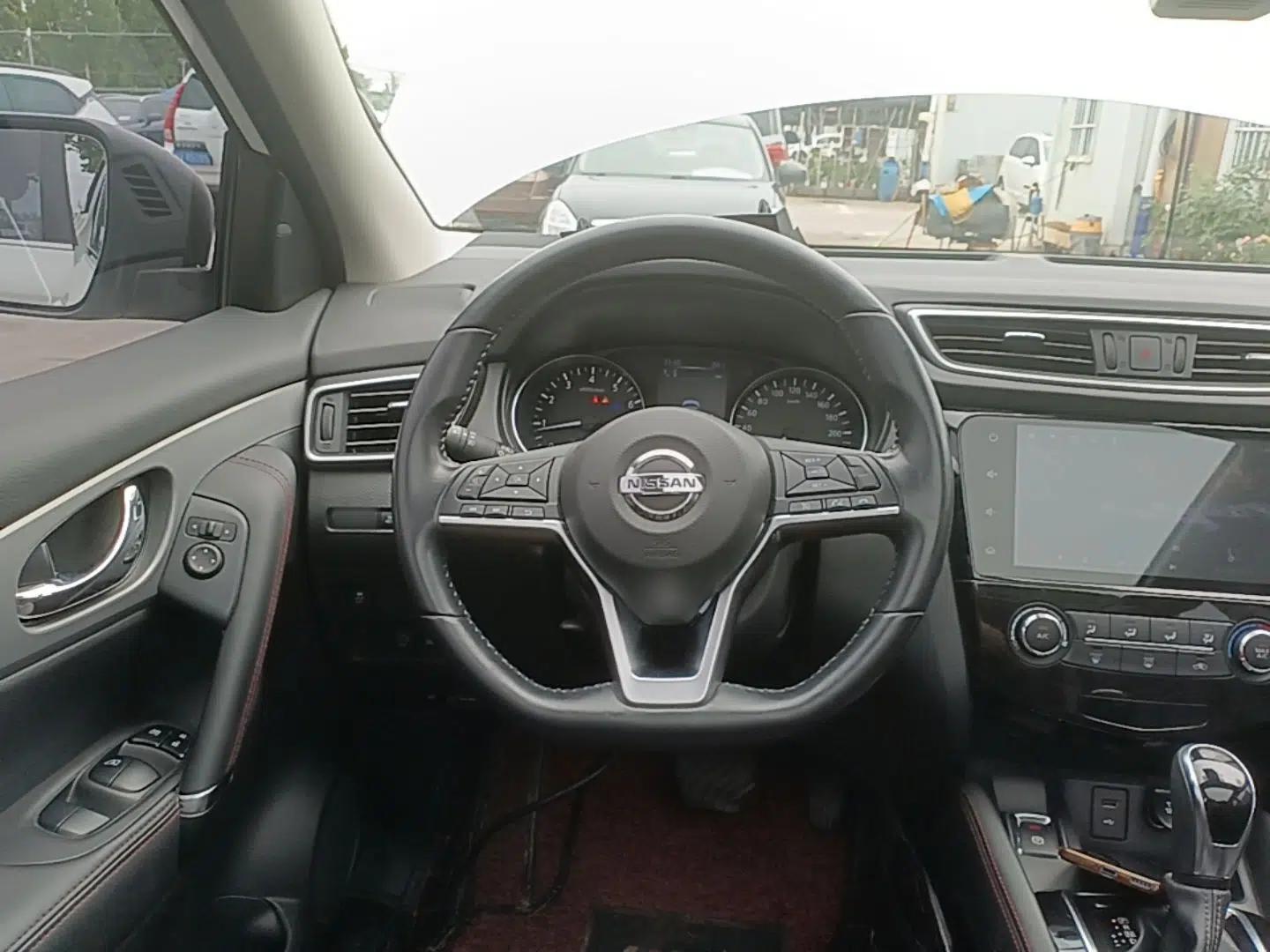 Nissan Qashqai 2021 2.0L CVT Luxury Edition — миниатюра 14