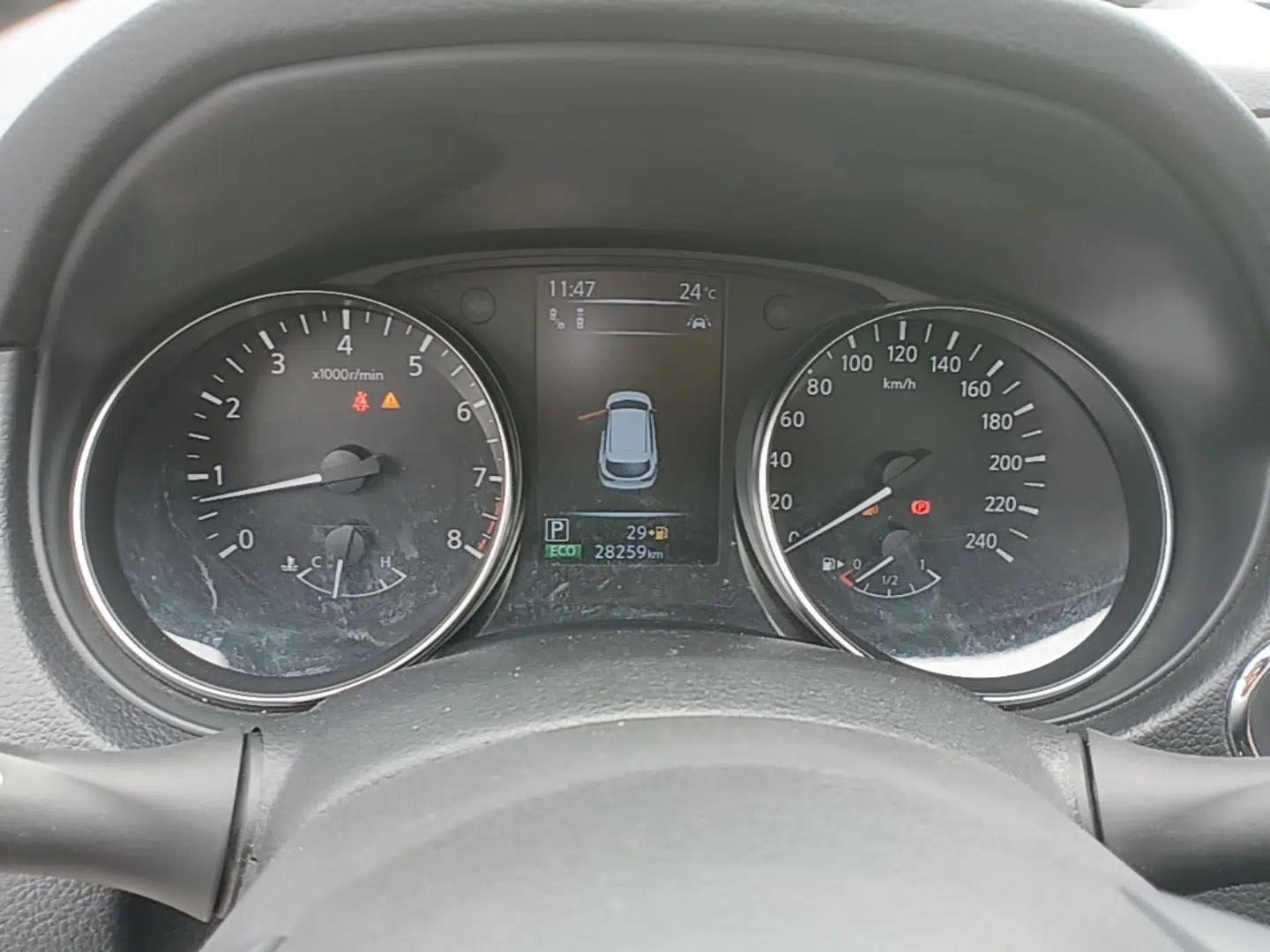 Nissan Qashqai 2021 2.0L CVT Luxury Edition — миниатюра 15
