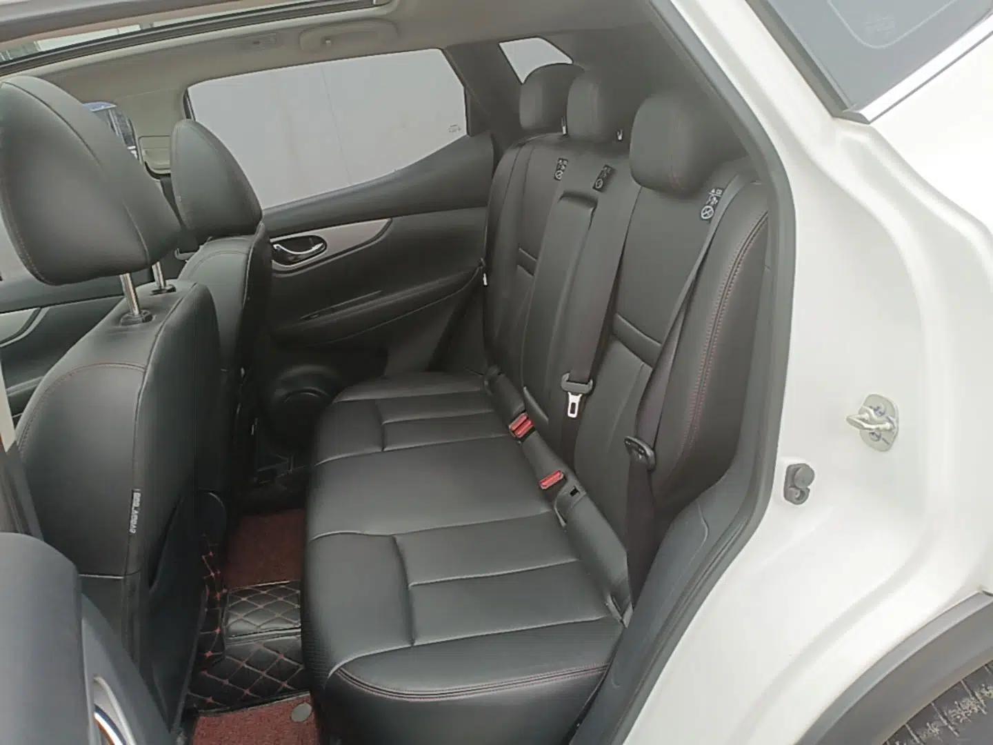 Nissan Qashqai 2021 2.0L CVT Luxury Edition — миниатюра 20