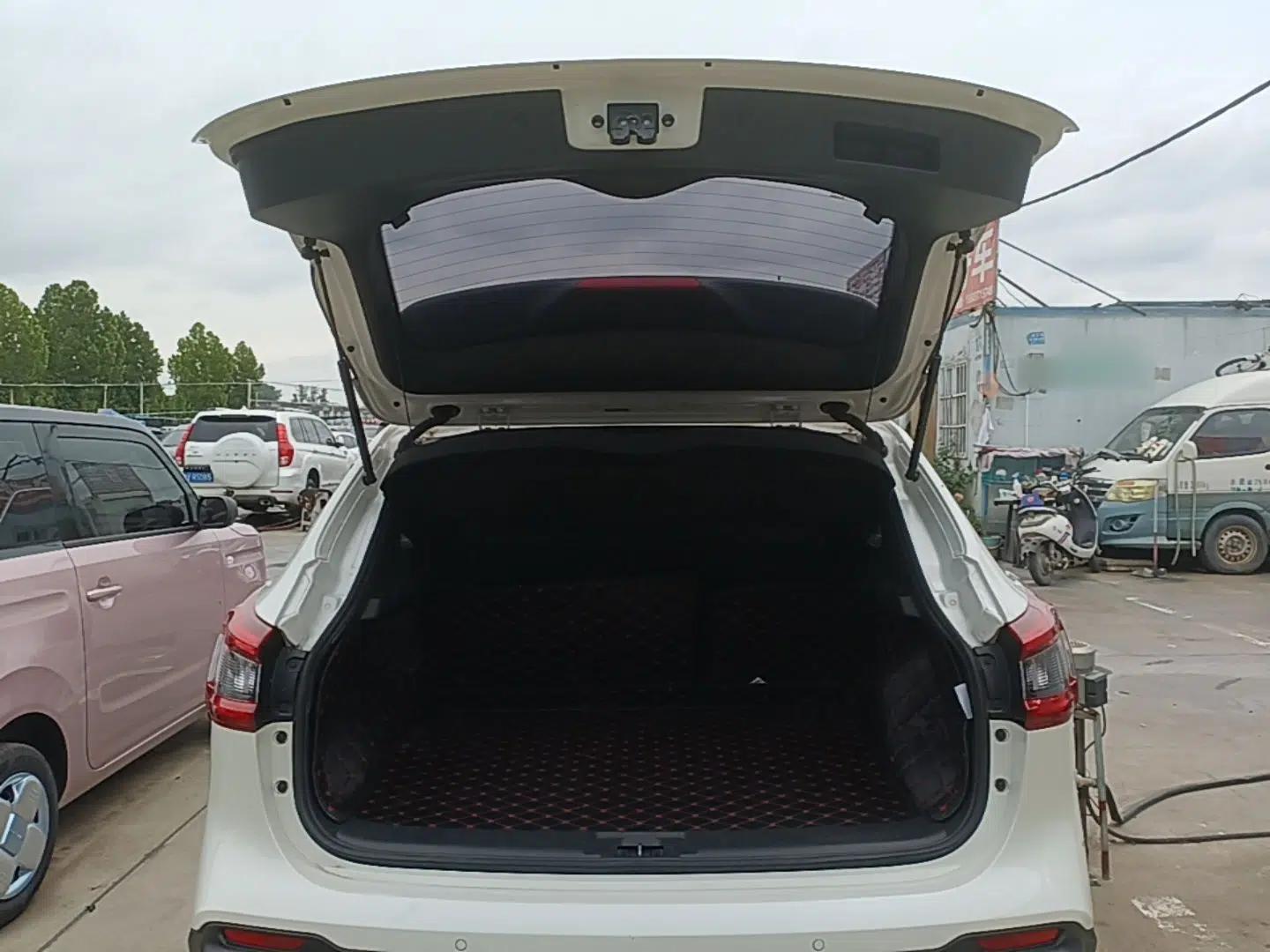 Nissan Qashqai 2021 2.0L CVT Luxury Edition — миниатюра 22