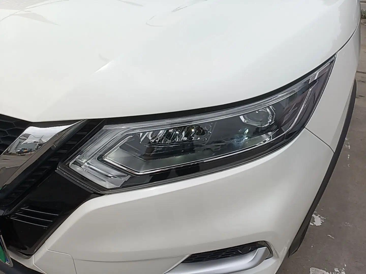 Nissan Qashqai 2021 2.0L CVT Luxury Edition — миниатюра 9