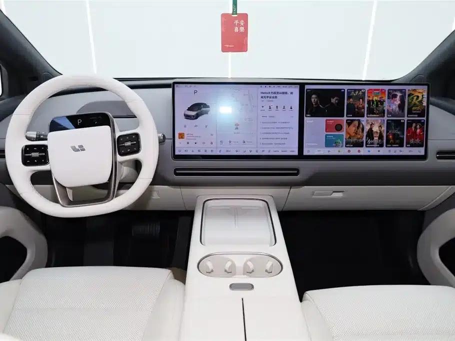 Li Auto i6 2025 Two-Wheel Drive Standard Edition — миниатюра 14