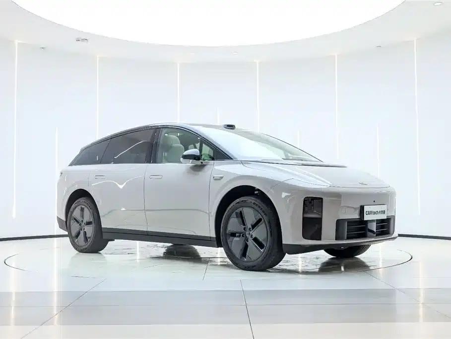 Li Auto i6 2025 Two-Wheel Drive Standard Edition — миниатюра 3