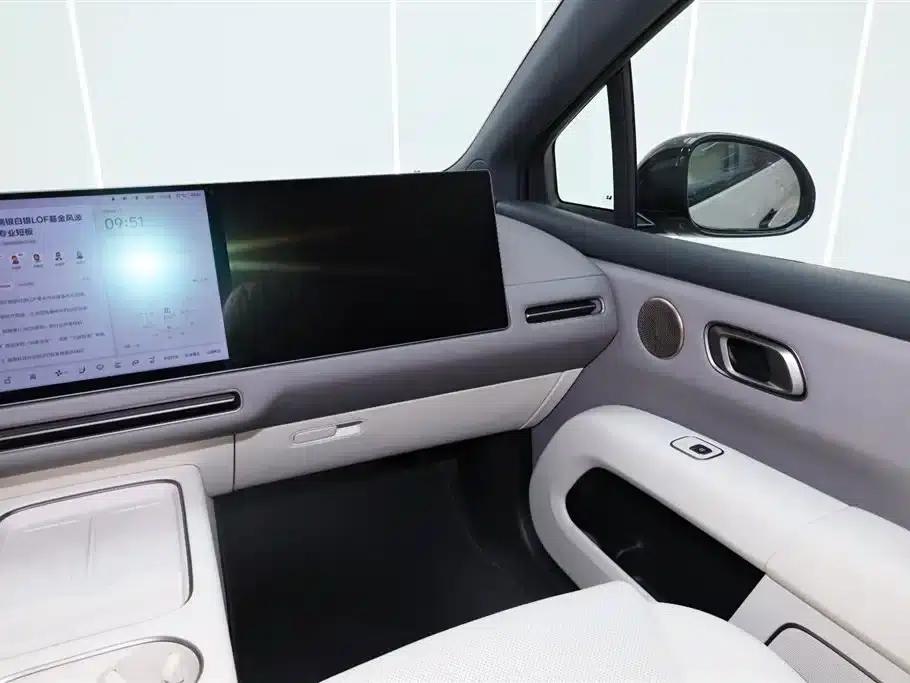 Li Auto i6 2025 Two-Wheel Drive Standard Edition — миниатюра 30