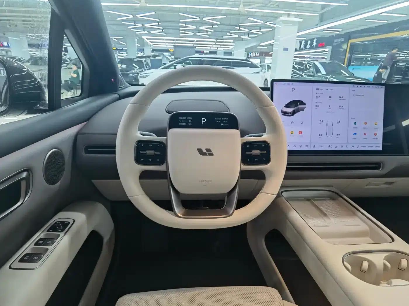 Li Auto i6 2025 Two-Wheel Drive Standard Edition — миниатюра 11
