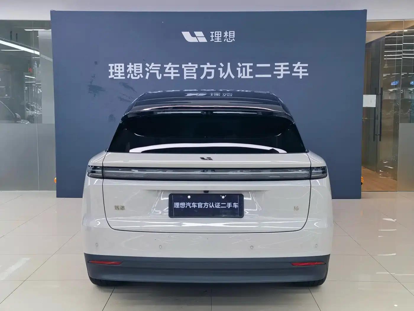 Li Auto i6 2025 Two-Wheel Drive Standard Edition — миниатюра 14