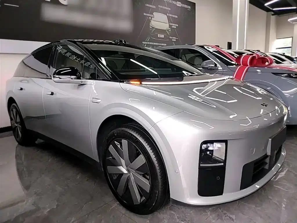 Li Auto i6 2025 Two-Wheel Drive Standard Edition — миниатюра 4