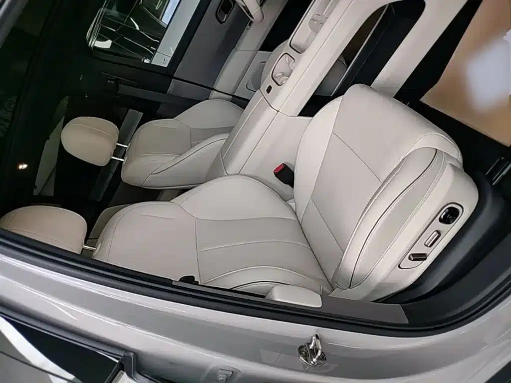 Li Auto i6 2025 Two-Wheel Drive Standard Edition — миниатюра 25