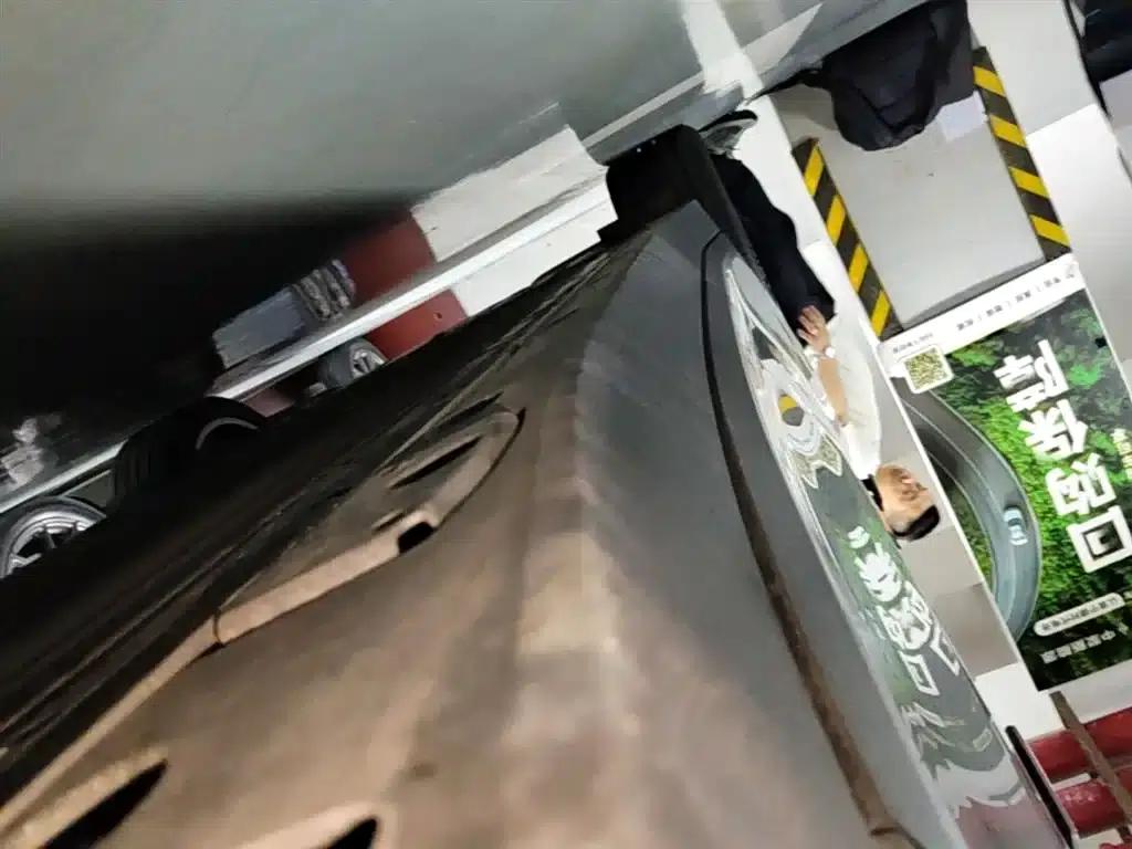 Li Auto i6 2025 Two-Wheel Drive Standard Edition — миниатюра 21