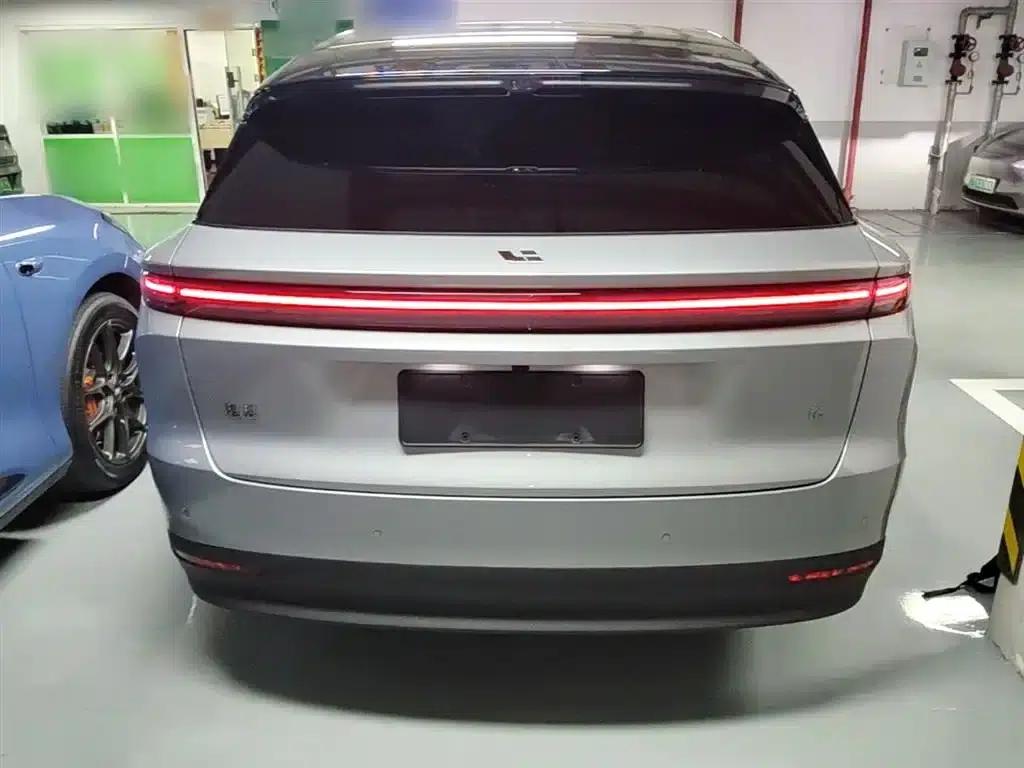 Li Auto i6 2025 Two-Wheel Drive Standard Edition — миниатюра 6