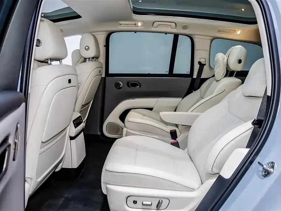 Li Auto i8 2025 Standard Edition — миниатюра 12