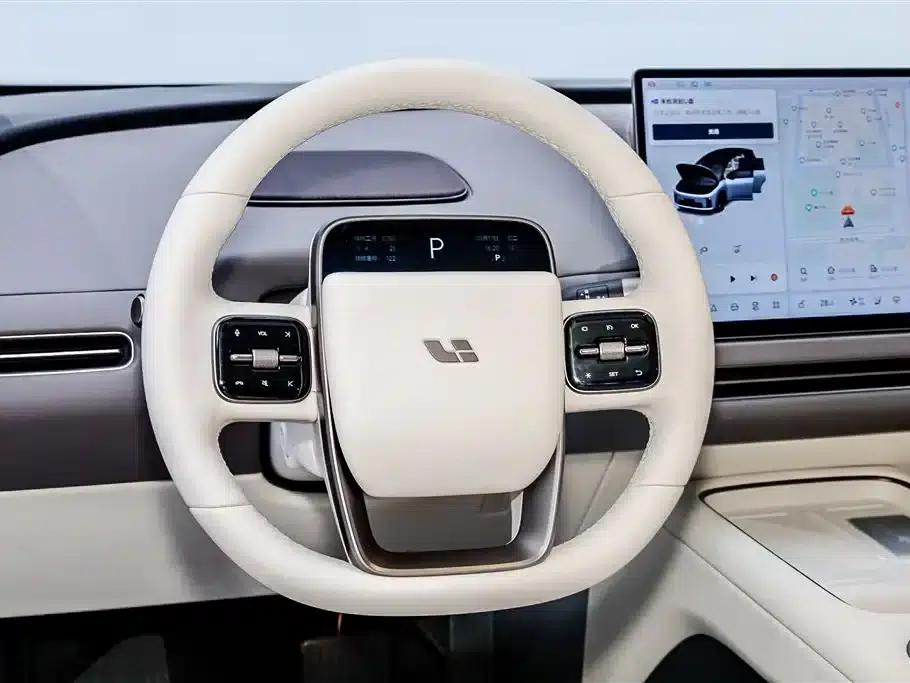 Li Auto i8 2025 Standard Edition — миниатюра 17