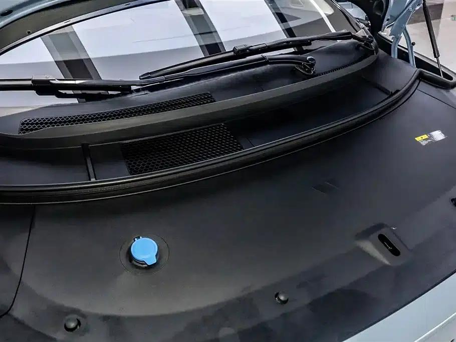 Li Auto i8 2025 Standard Edition — миниатюра 27
