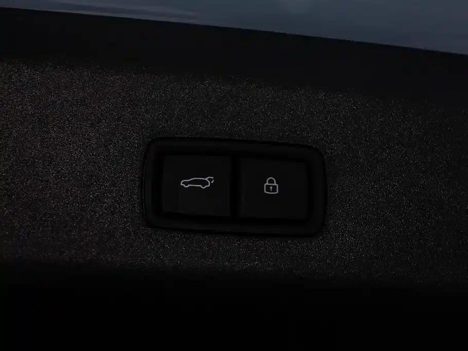Li Auto i8 2025 Standard Edition — миниатюра 9
