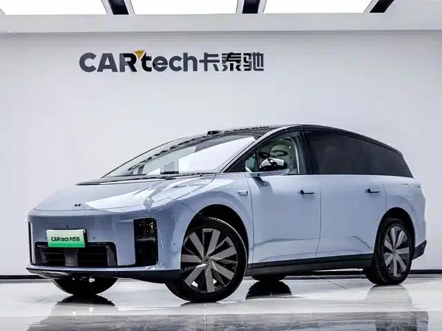 Li Auto i8 2025 Standard Edition