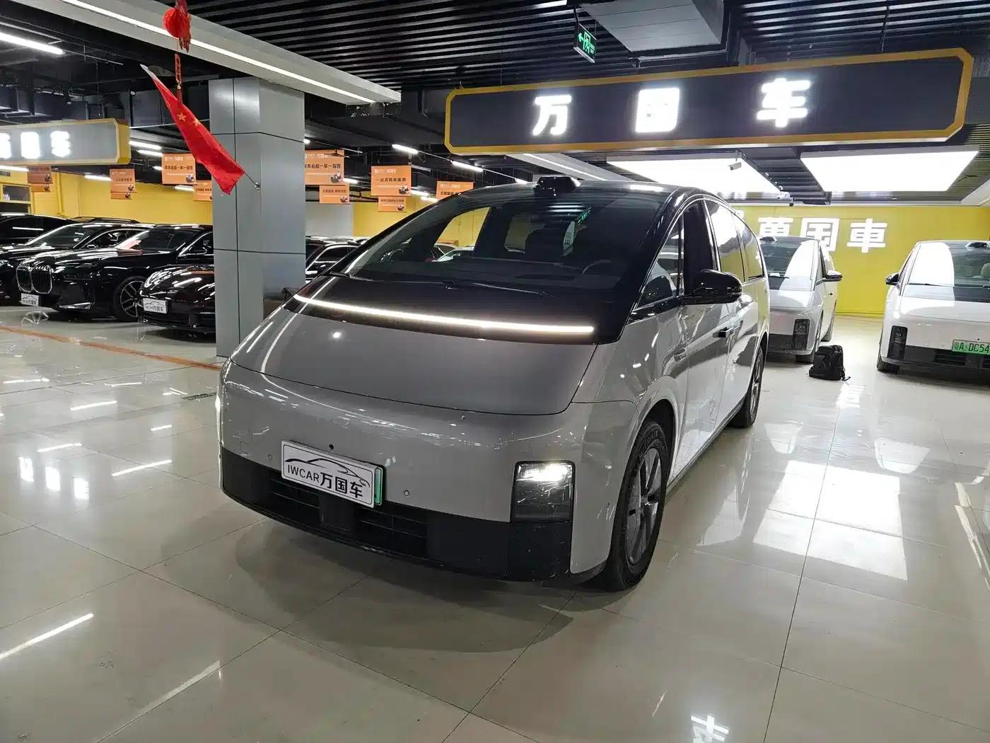 Li Auto MEGA 2024 Ultra — миниатюра 2