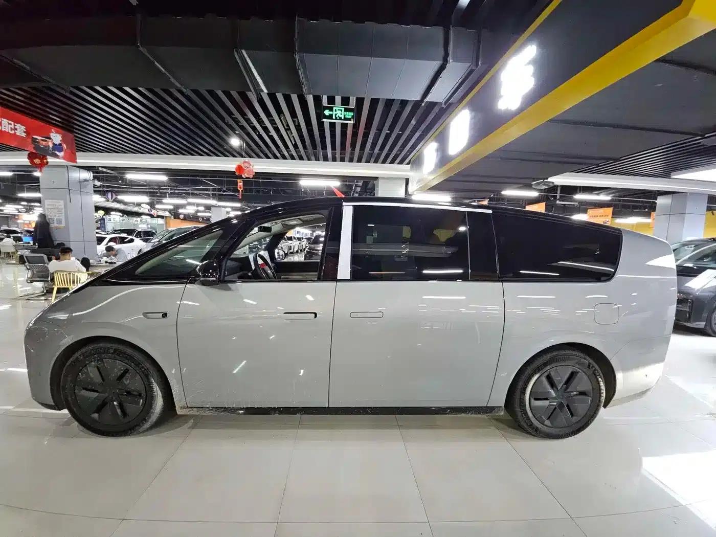 Li Auto MEGA 2024 Ultra — миниатюра 7
