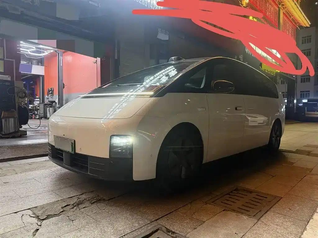 Li Auto MEGA 2024 Ultra — миниатюра 2