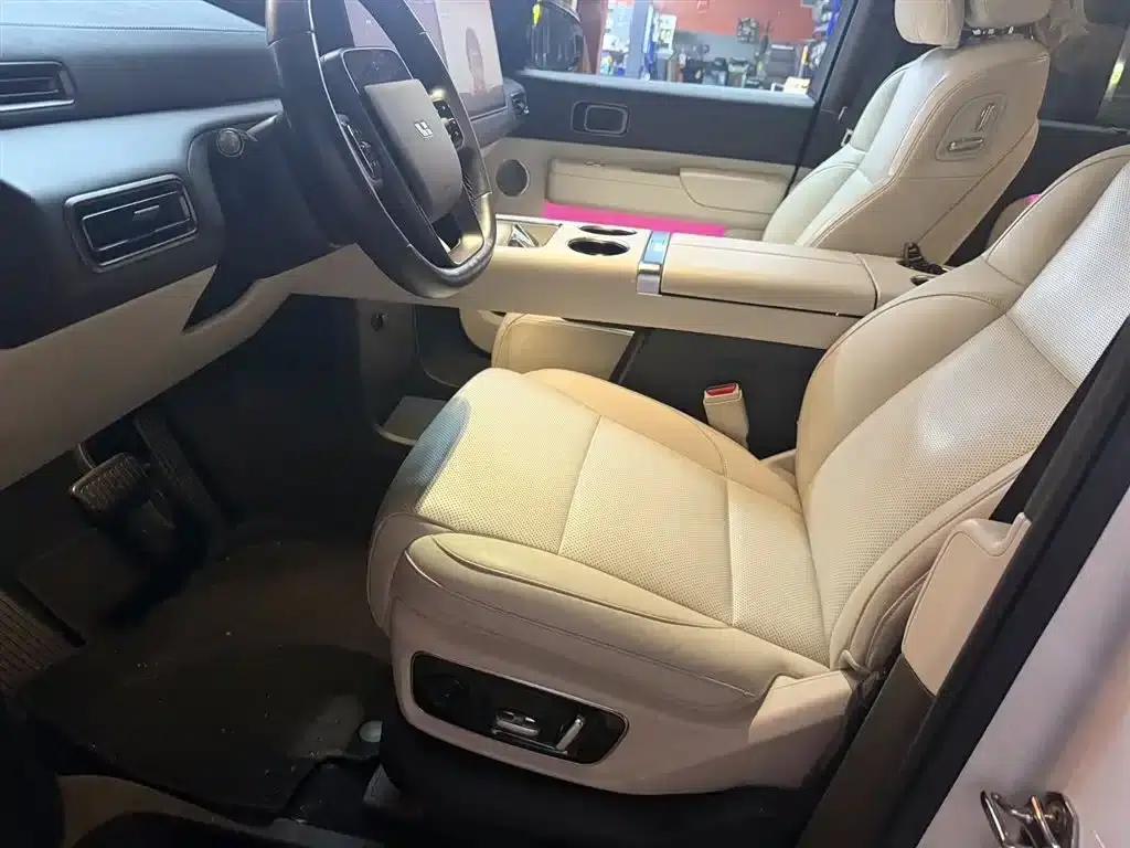Li Auto MEGA 2024 Ultra — миниатюра 4