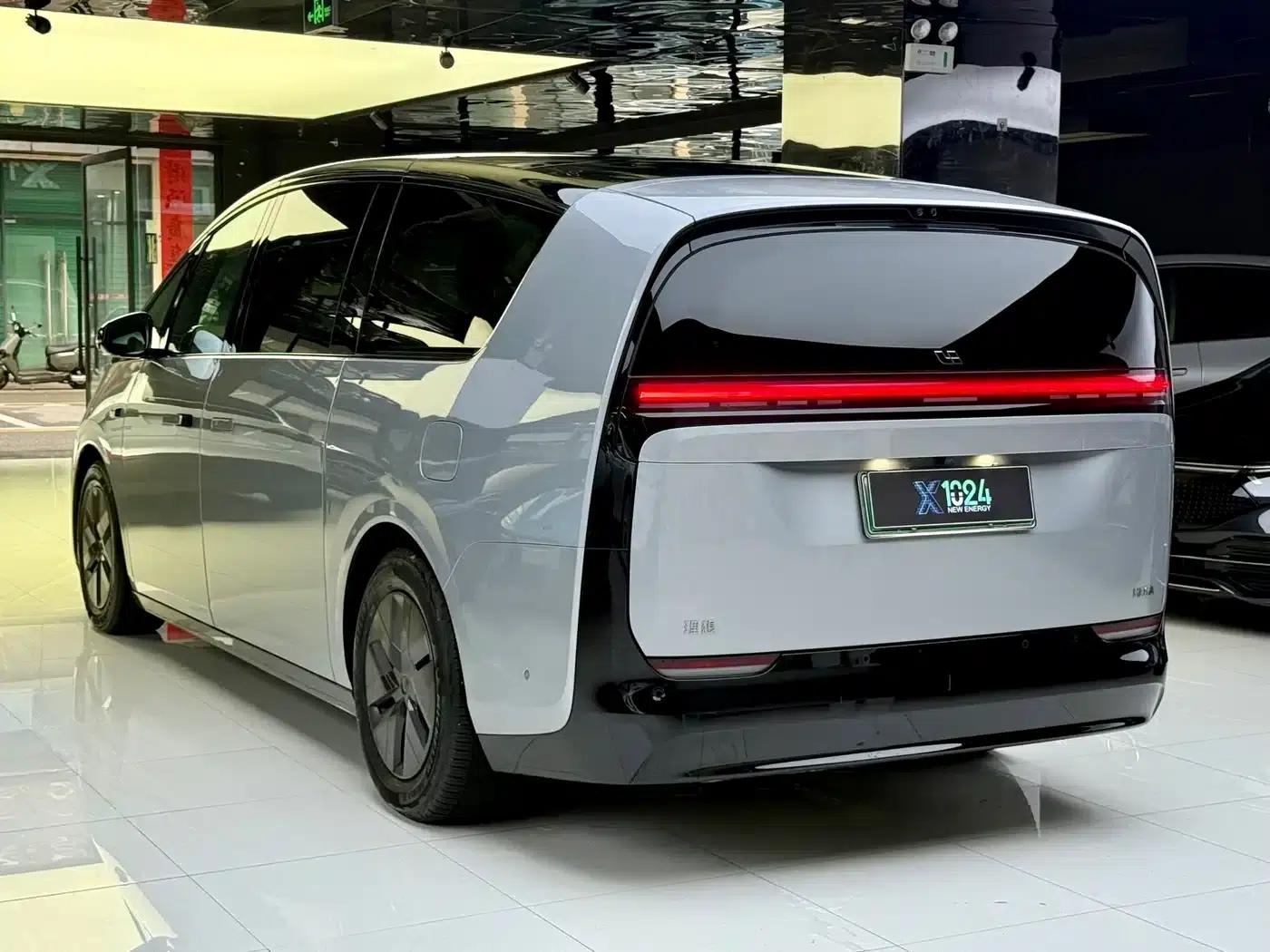 Li Auto MEGA 2024 Ultra — миниатюра 15
