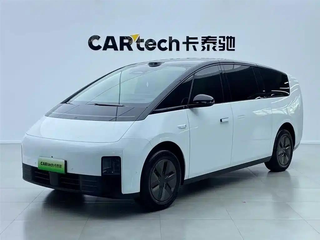 Li Auto MEGA 2025 Home Edition — миниатюра 1
