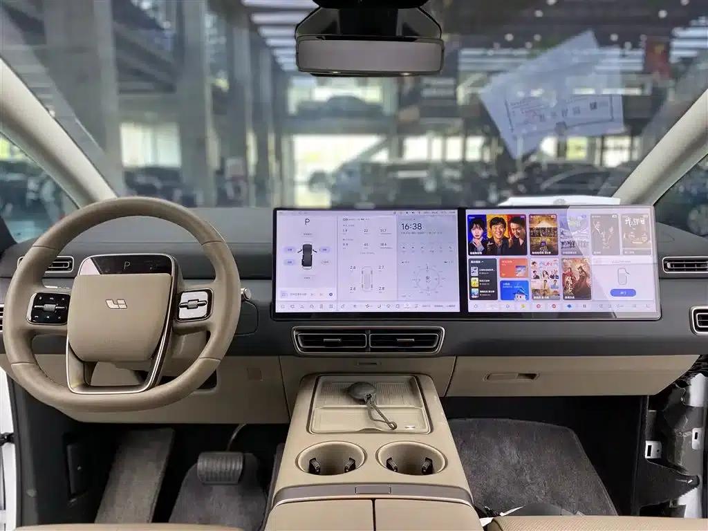 Li Auto MEGA 2025 Home Edition — миниатюра 10