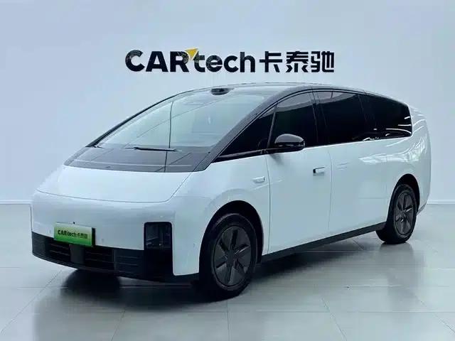 Li Auto MEGA 2025 Home Edition