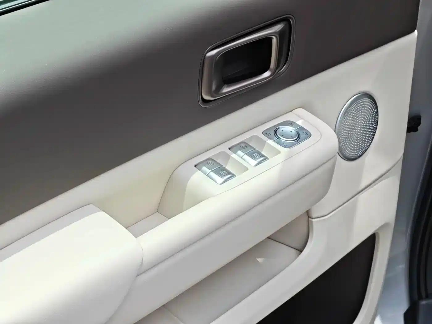 Li Auto MEGA 2024 Ultra — миниатюра 12