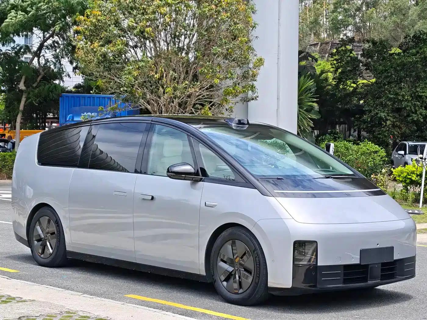 Li Auto MEGA 2024 Ultra — миниатюра 3