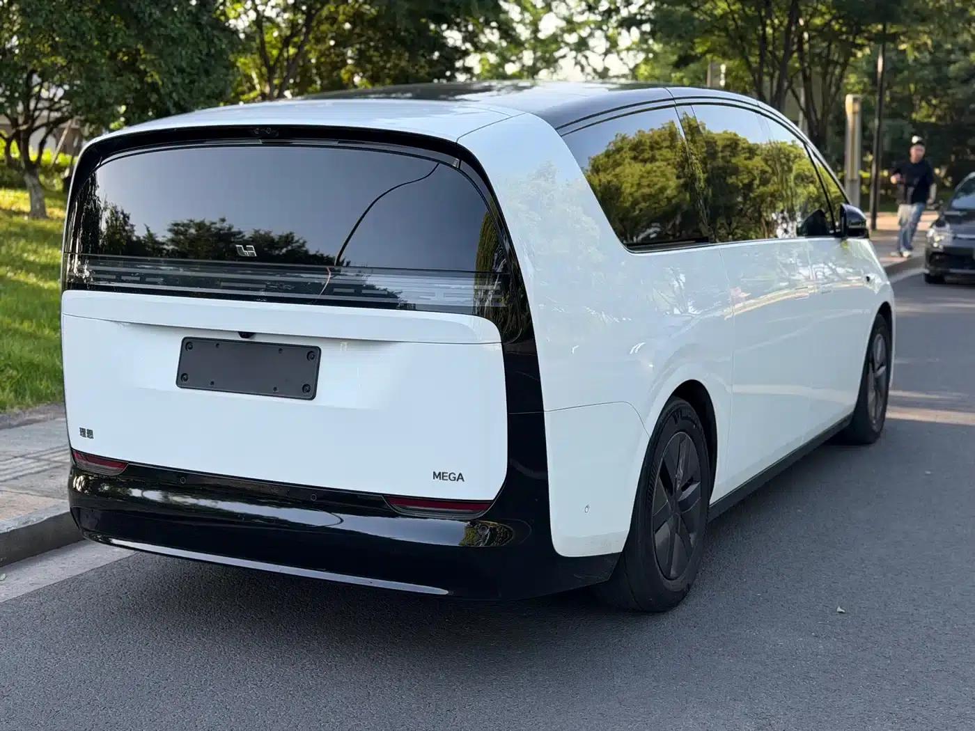 Li Auto MEGA 2024 Ultra — миниатюра 7