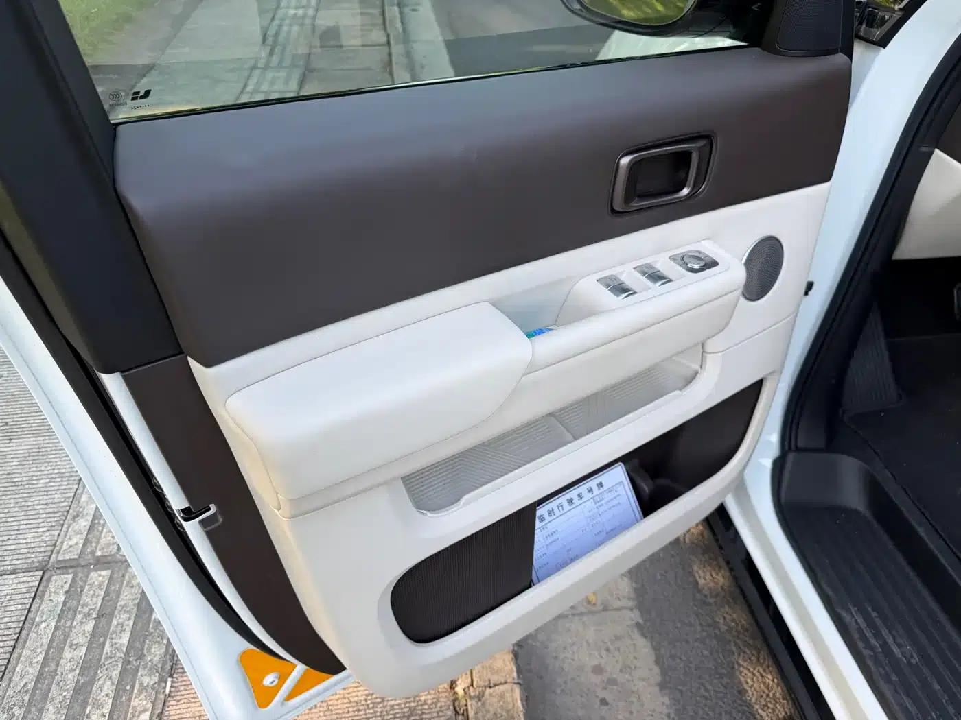 Li Auto MEGA 2024 Ultra — миниатюра 9