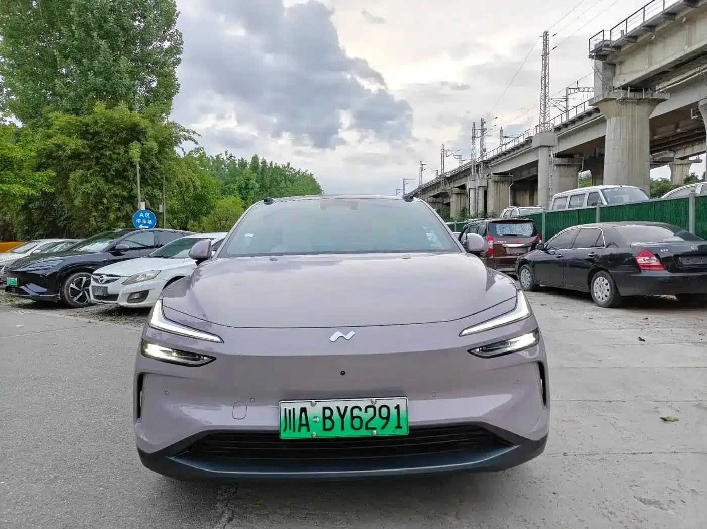 L60 2024 Model 85kWh Rear-Wheel Drive — миниатюра 2