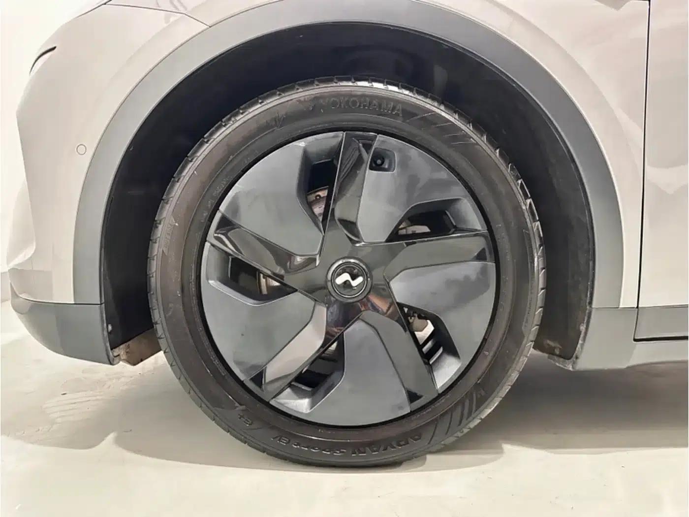 Chevrolet L60 2024 60kWh Rear-Wheel Drive — миниатюра 14