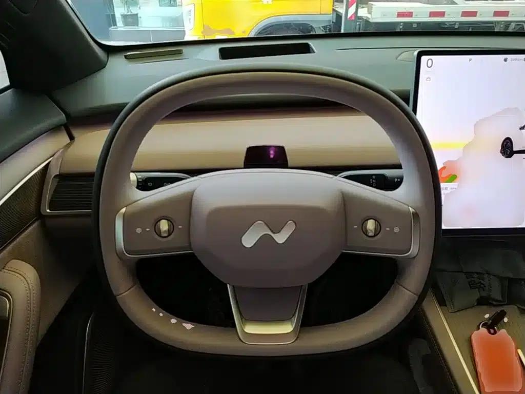 Chevrolet L60 2025 60kWh Rear-Wheel Drive — миниатюра 11