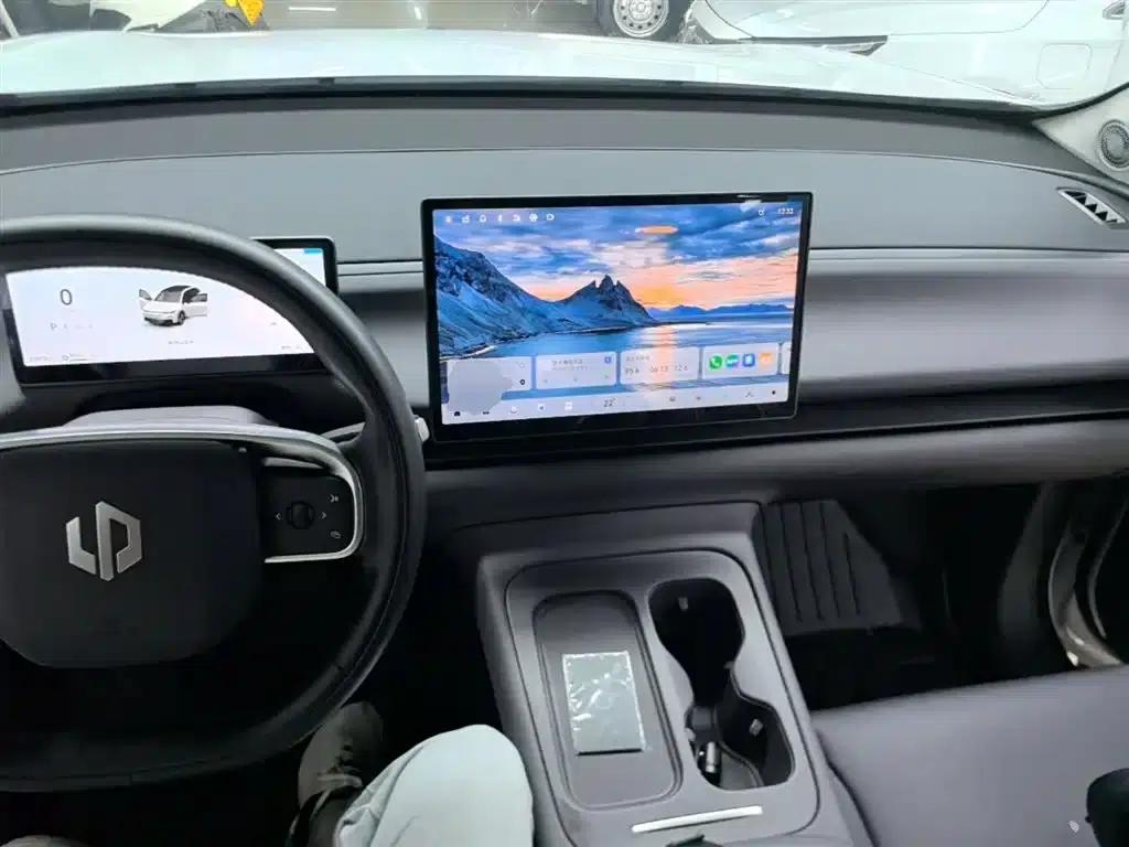 Leapmotor C10 2024 Model 530 LiDAR Edition — миниатюра 10