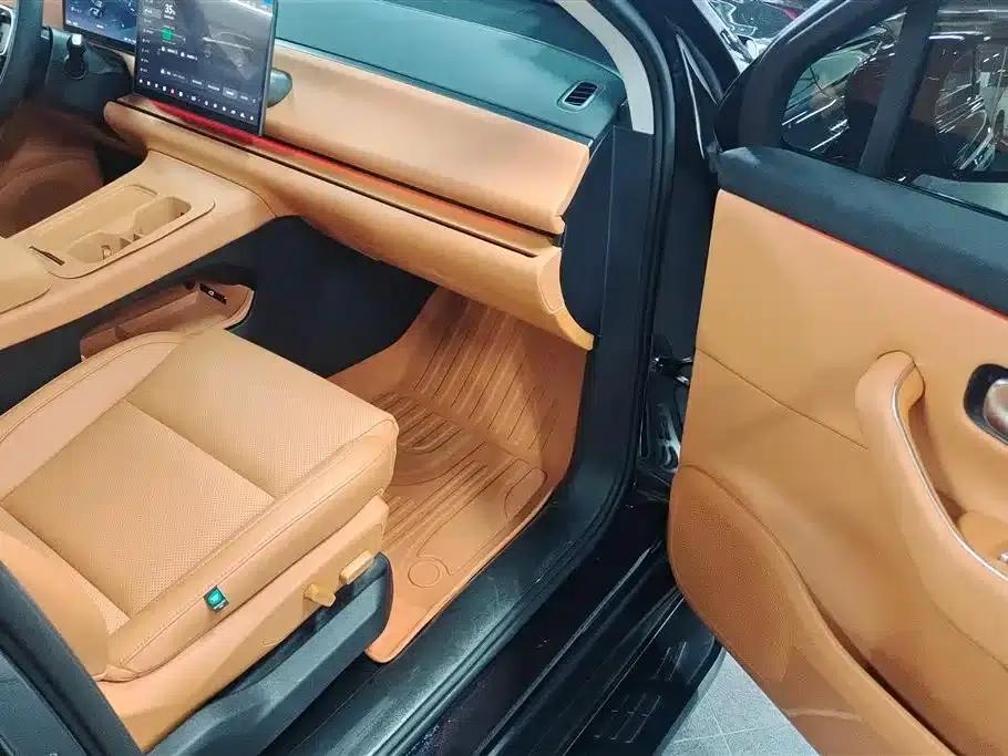 Leapmotor C16 2024 Pure Electric 520 Premium Edition — миниатюра 8