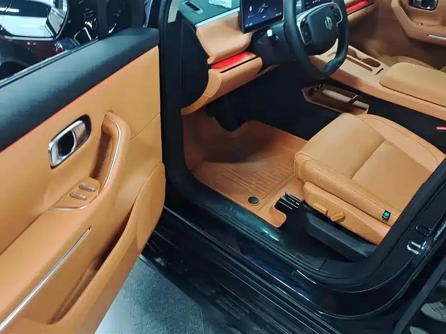 Leapmotor C16 2024 Pure Electric 520 Premium Edition — миниатюра 9