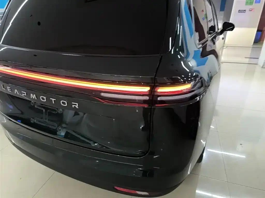 Leapmotor C16 2024 Pure Electric 520 LiDAR Edition — миниатюра 8