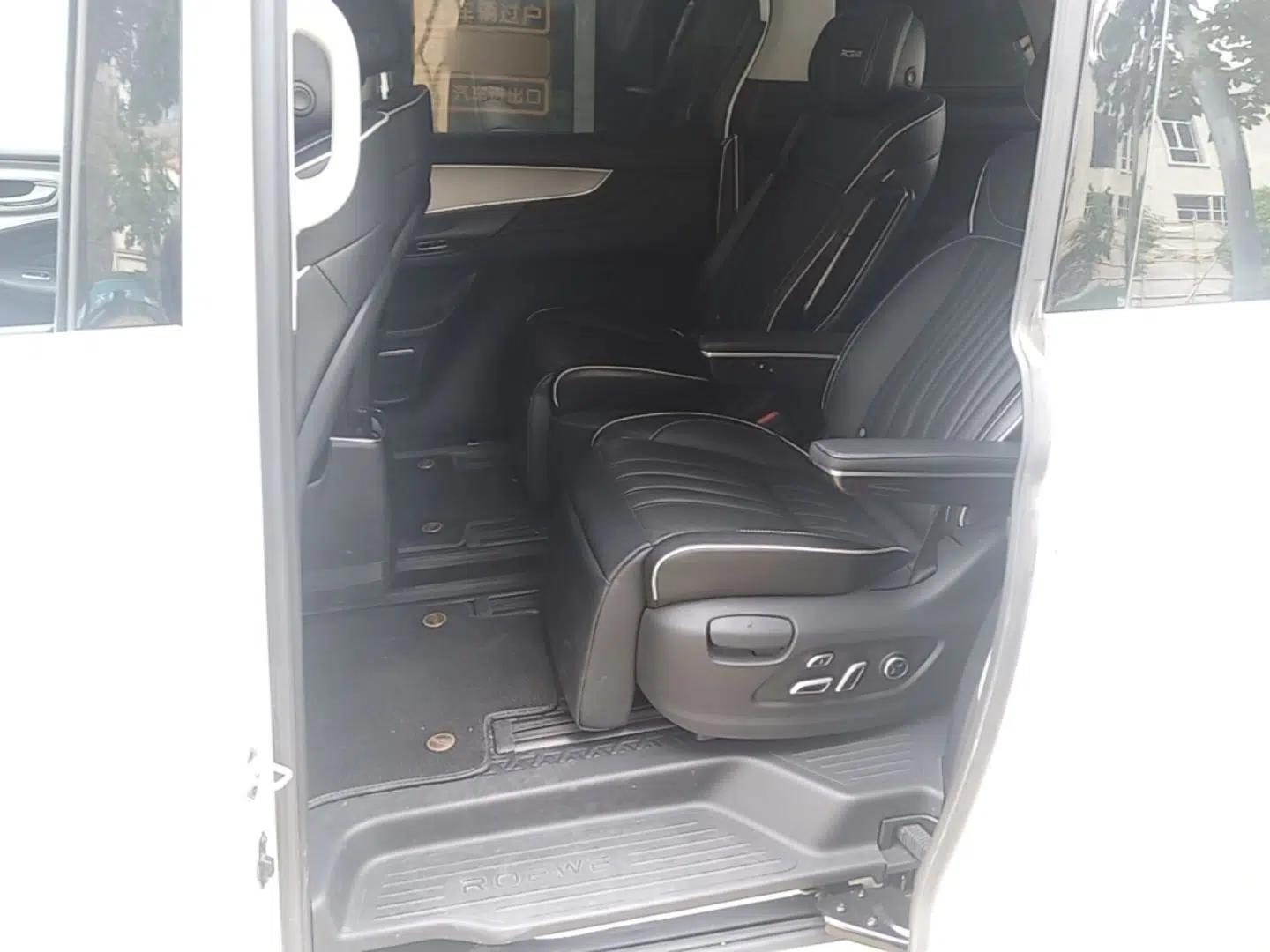 Roewe iMAX8 2021 400TGI Supreme Series Prestige Edition — миниатюра 19