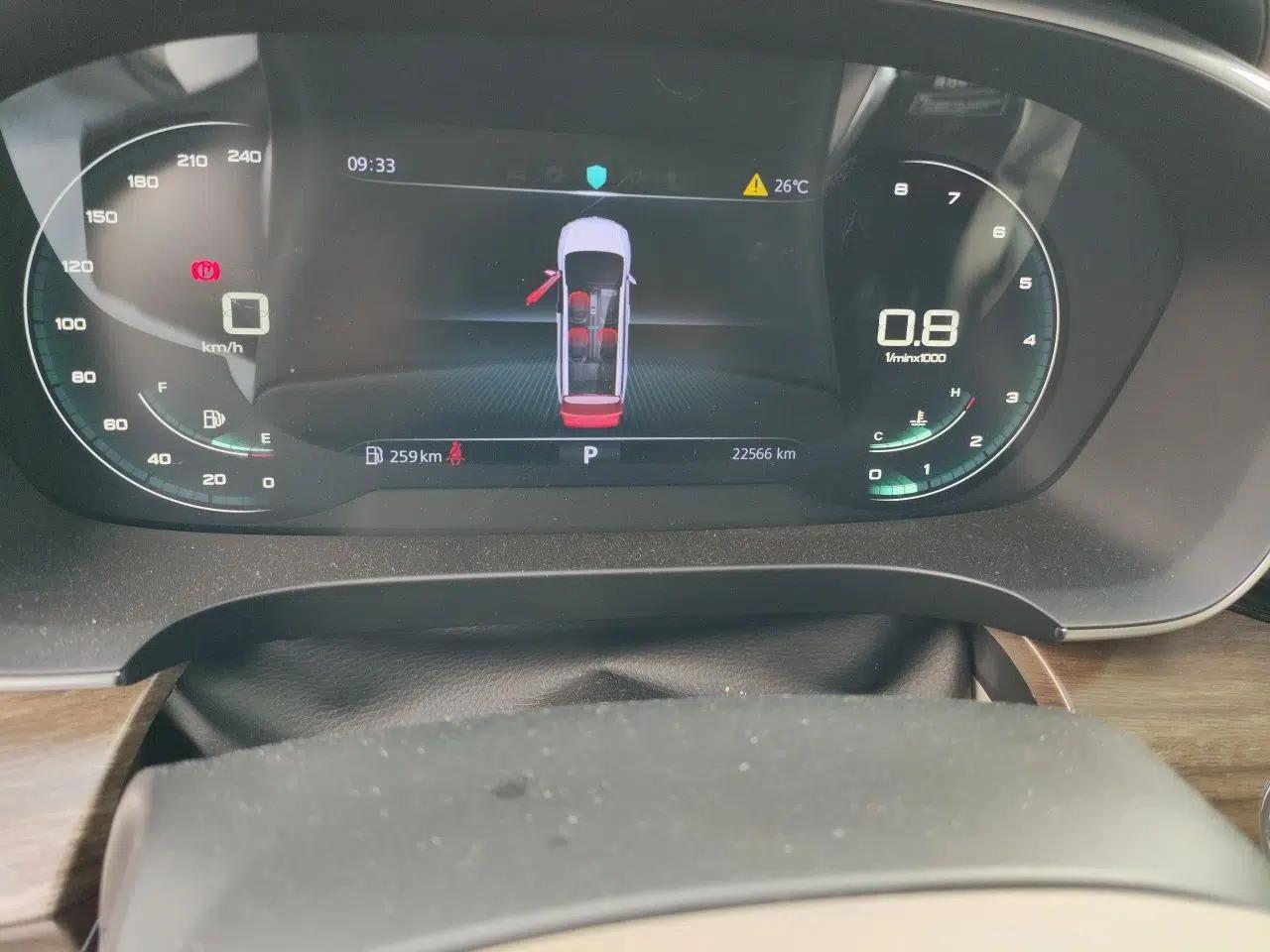 Roewe iMAX8 2023 400TGI Comfort Edition — миниатюра 13