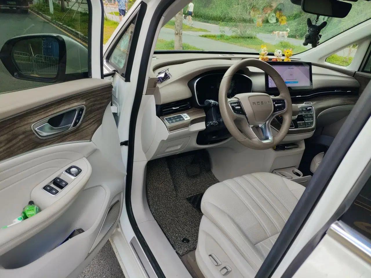 Roewe iMAX8 2023 400TGI Comfort Edition — миниатюра 17